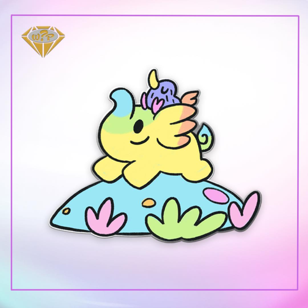 Pastel Elfie Pin