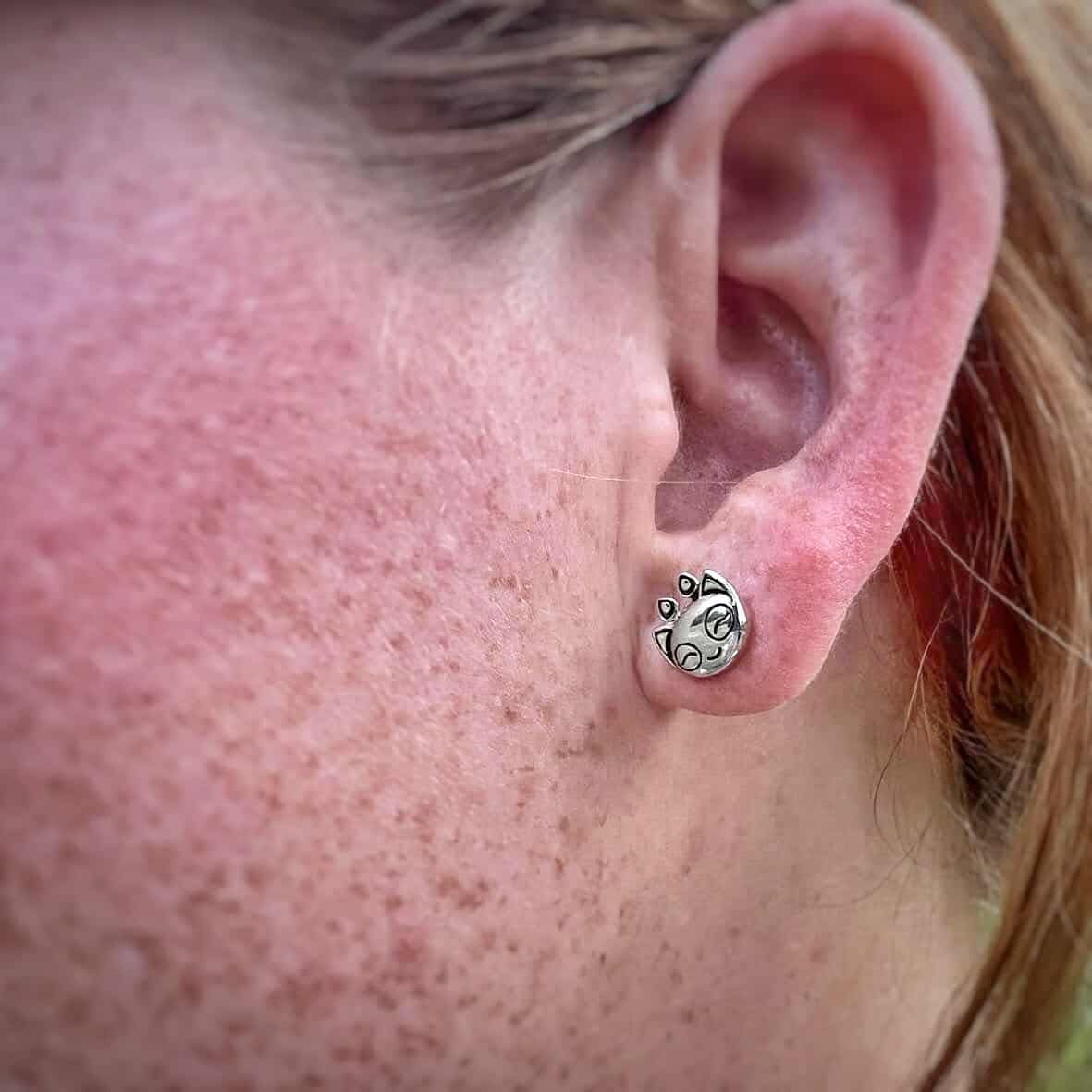 Baby Aisha Studs, Neopets