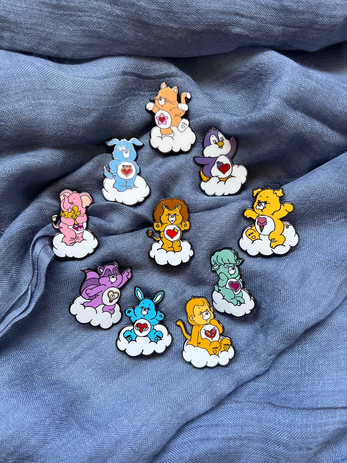 Bright Heart Racoon Pin, Care Bears Cousins