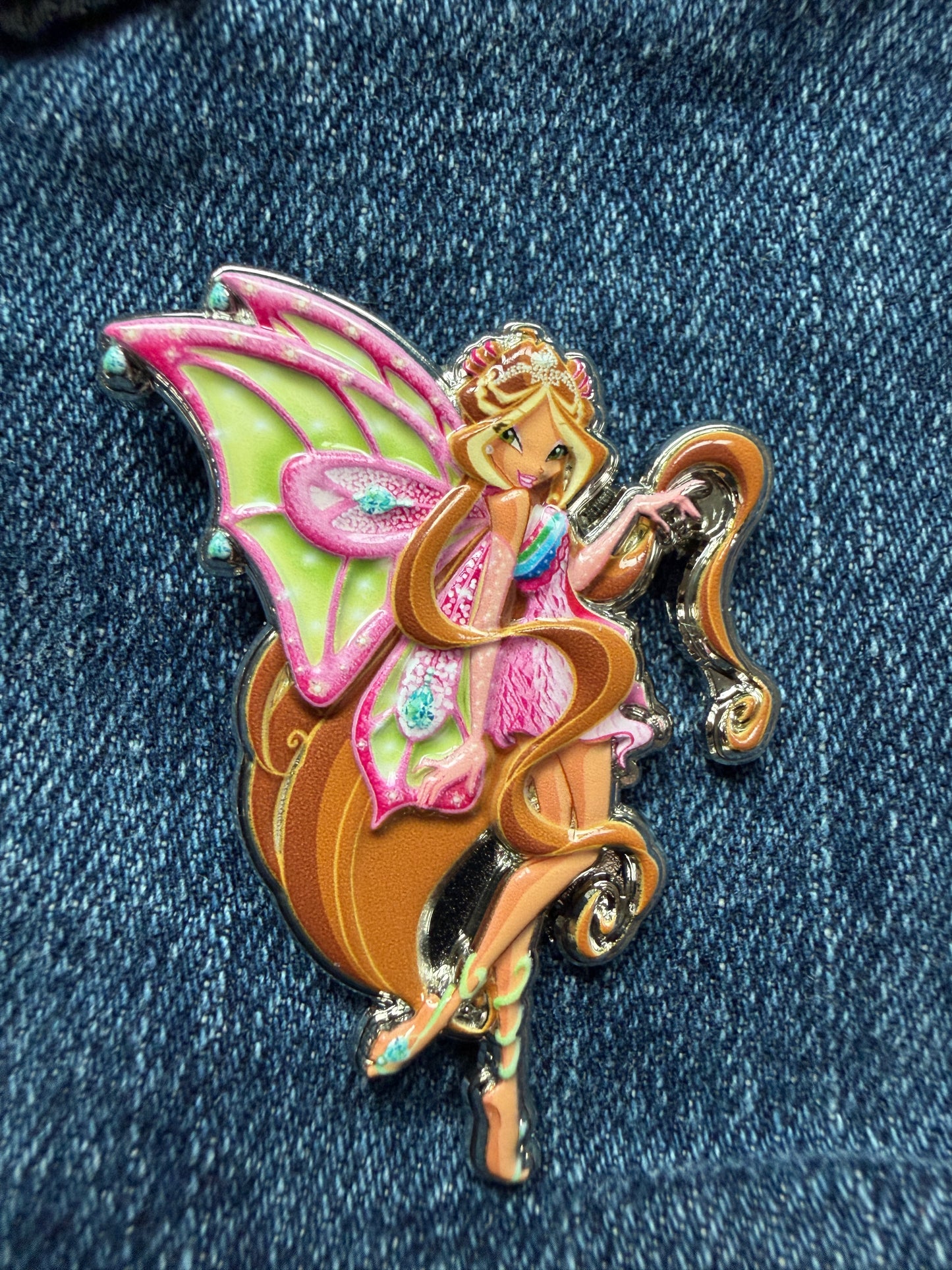 Flora Fairy Enchantix Pin, Winx Club